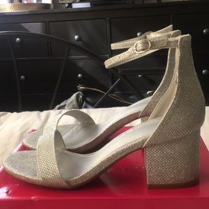 Low chunk silver glitter heels